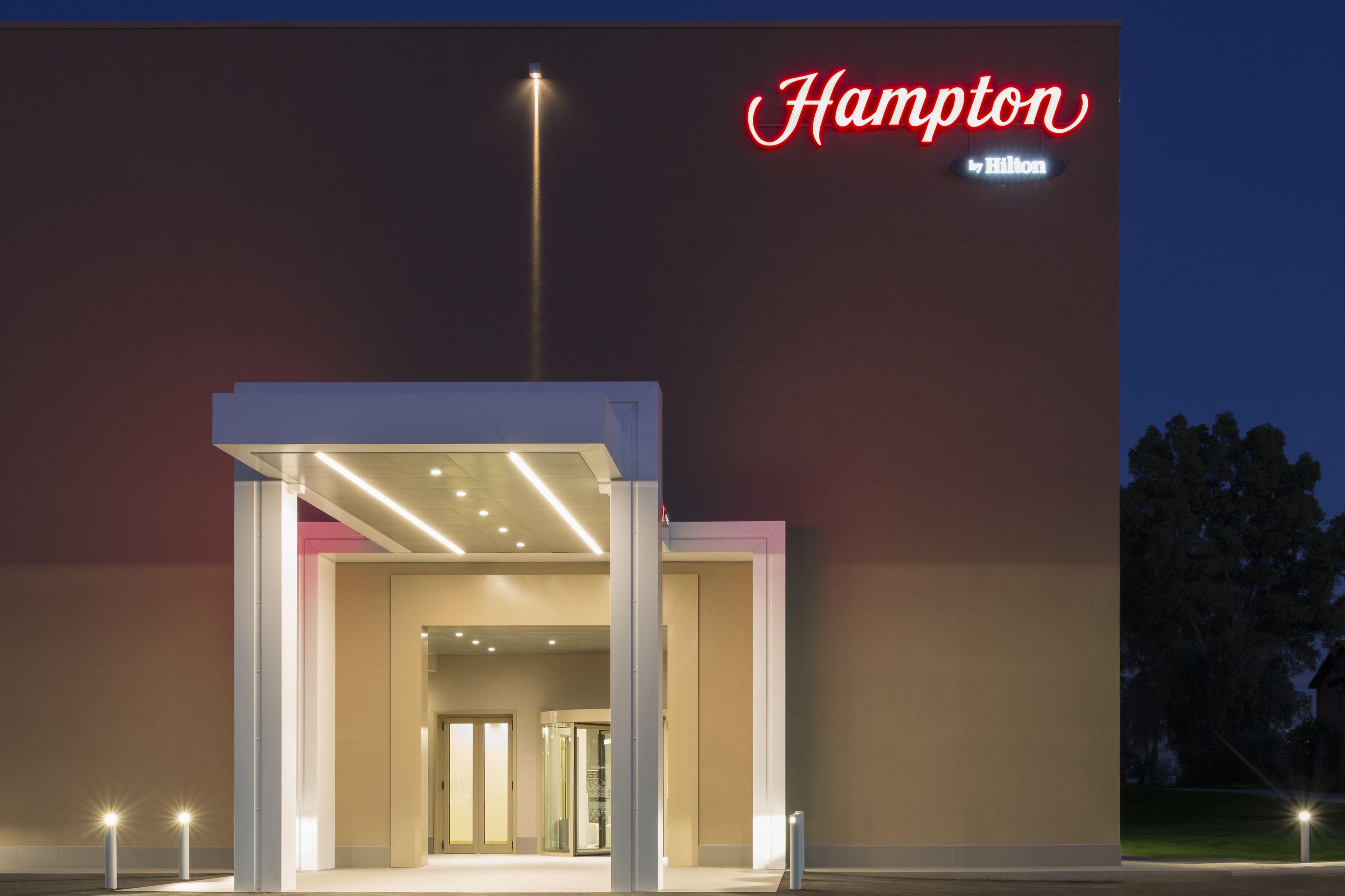 Hampton By Hilton Rome East — Foto 2